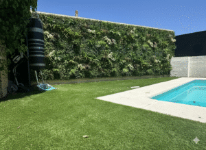 jardín vertical bahamas montado en piscina